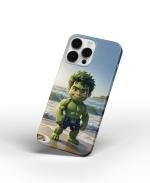 Coque iPhone fun - Hulk en version miniature sur la plage – Image 4